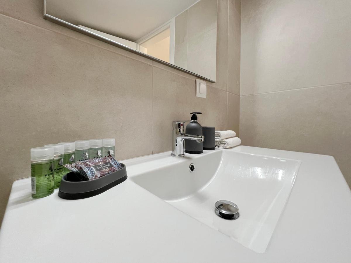 Apartament Mouson Modern 80Sqm Apt Next To Edem Beach Ateny Zewnętrze zdjęcie