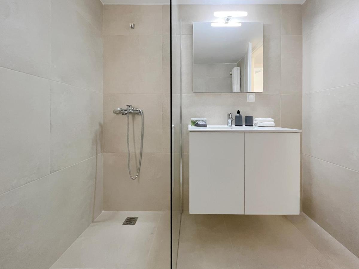 Apartament Mouson Modern 80Sqm Apt Next To Edem Beach Ateny Zewnętrze zdjęcie